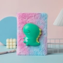Pluszowy Notatnik W Linie Z Zielonym Dinozaurem 3D Kolorowy