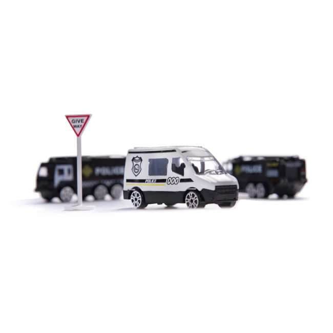 Transporter samolot + 3 auta policja
