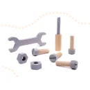 Warsztat z narzędziami drewniany na stoliku zestaw majsterkowicza