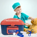 Zestaw Mały Lekarz 33 elementy – Walizka z Gabinetem Lekarskim Dla Dzieci